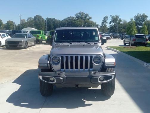 2020 Jeep Gladiator Overland