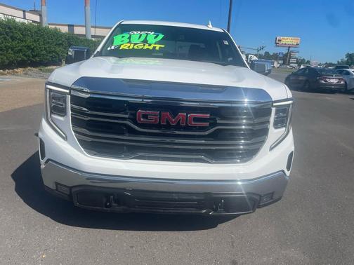 2024 GMC Sierra 1500 SLT