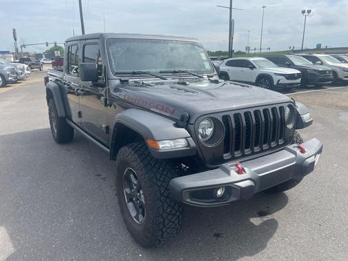 Granite Crystal Metallic Clearcoat 2023 Jeep Gladiator Rubicon