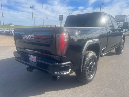 2024 GMC Sierra 2500 AT4