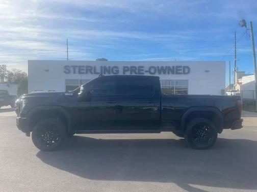 2024 GMC Sierra 2500 AT4