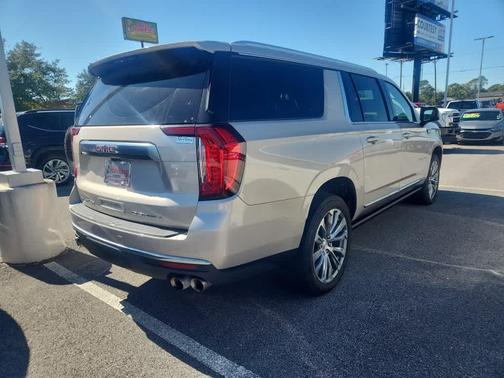 2022 GMC Yukon XL Denali