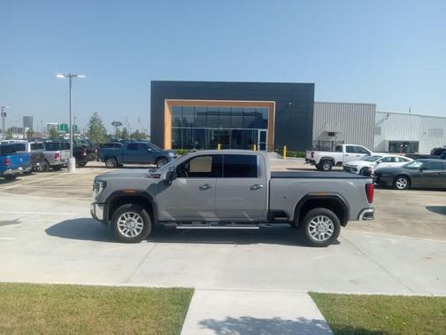 2024 GMC Sierra 2500 SLT