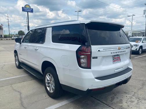2021 Chevrolet Suburban LT