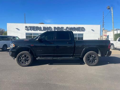 2021 RAM 2500 Laramie 4x4 Crew Cab 64 Box