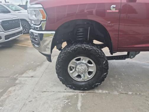 Delmonico Red Pearlcoat 2024 RAM 2500 Tradesman 4x4 Crew Cab 64 Box
