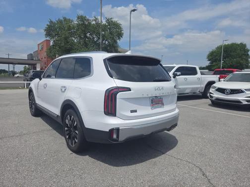 Glacial White Pearl 2024 Kia Telluride SX Prestige