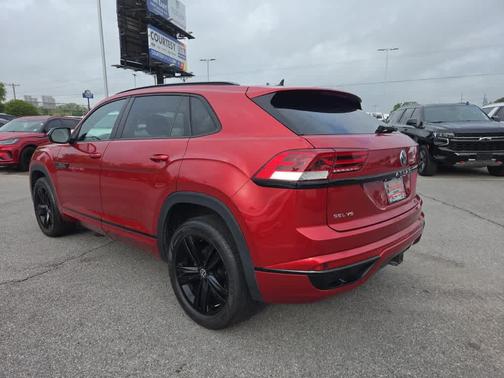 2022 Volkswagen Atlas Cross Sport 3.6L V6 SEL R-Line