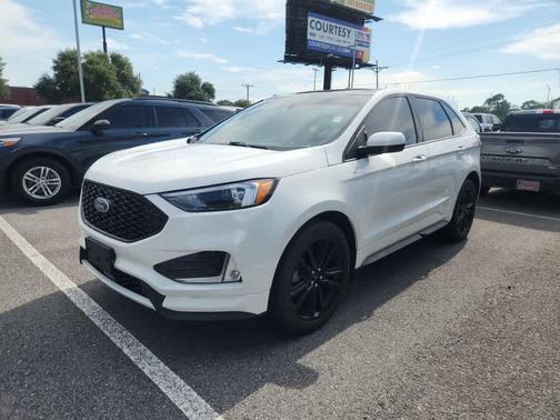 2022 Ford Edge ST Line