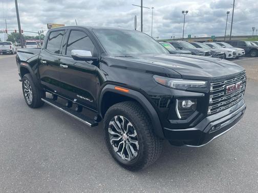 Onyx Black 2026 GMC Canyon Denali