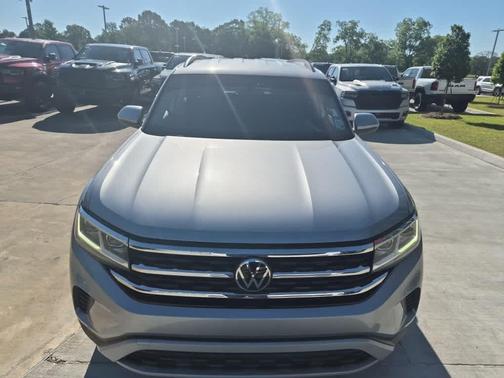 Pyrite Silver Metallic 2022 Volkswagen Atlas 2.0T SE