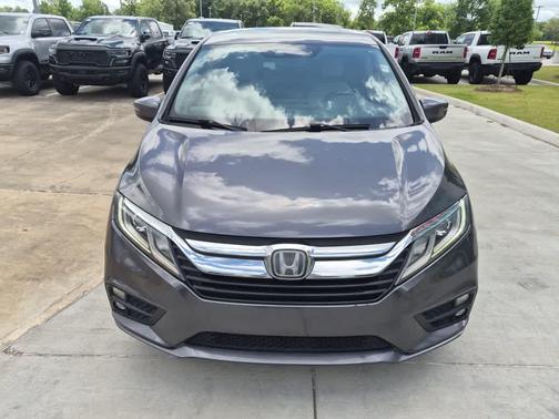 SILVER 2018 Honda Odyssey EX-L