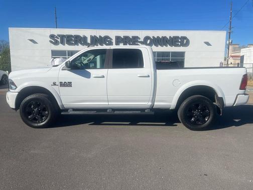 2017 RAM 2500 Big Horn 4x4 Crew Cab 64 Box
