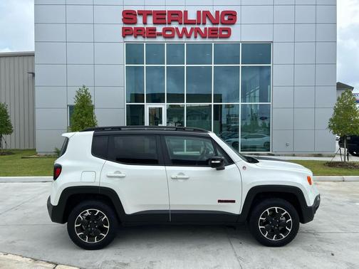 2023 Jeep Renegade Trailhawk
