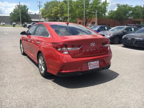 2018 Hyundai SONATA SEL
