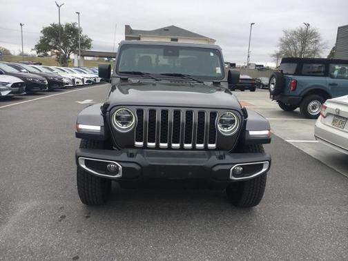 2020 Jeep Gladiator Overland