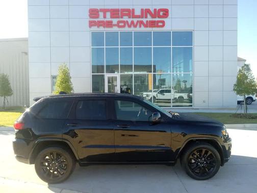 2020 Jeep Grand Cherokee Altitude