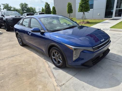 Deep Sea Blue 2025 Kia K4 LXS