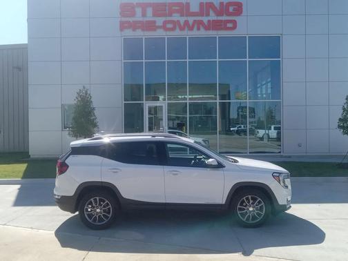 2024 GMC Terrain SLT