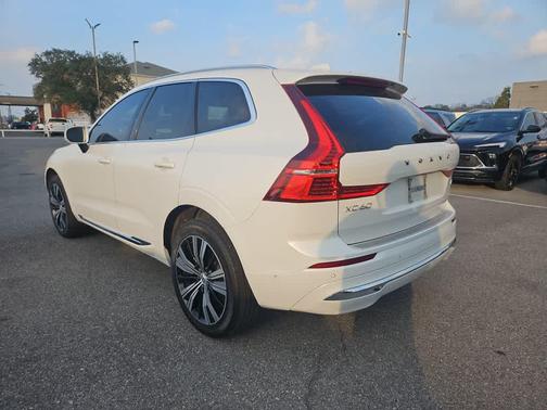 2022 Volvo XC60 Inscription