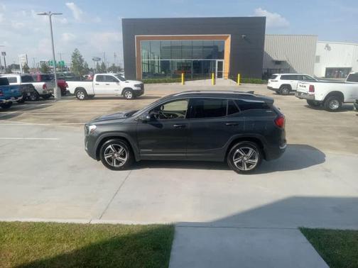 2020 GMC Terrain SLT