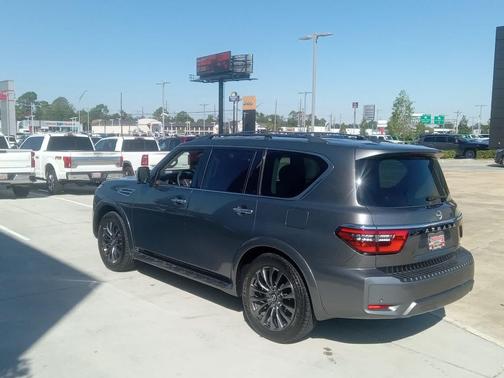 2023 Nissan Armada Platinum