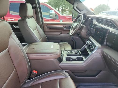 2024 GMC Sierra 2500 Denali