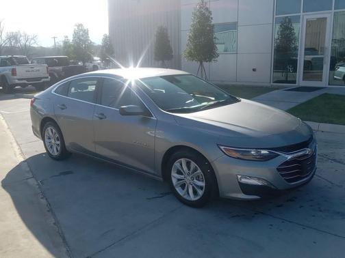 2025 Chevrolet Malibu LT