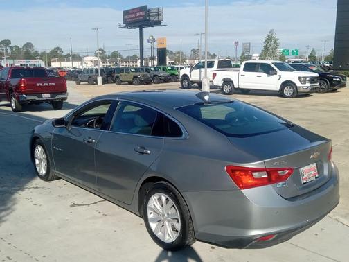 2025 Chevrolet Malibu LT