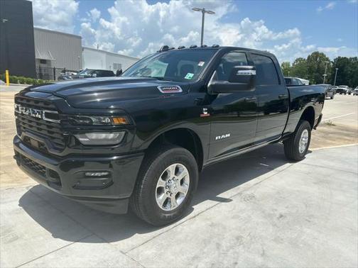 2025 RAM 2500 Big Horn 4x4 Crew Cab 64 Box