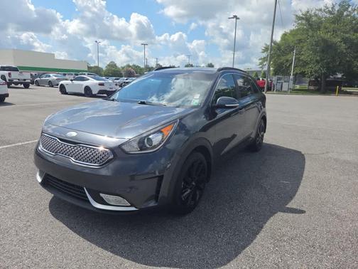 Platinum Graphite 2019 Kia Niro s Touring