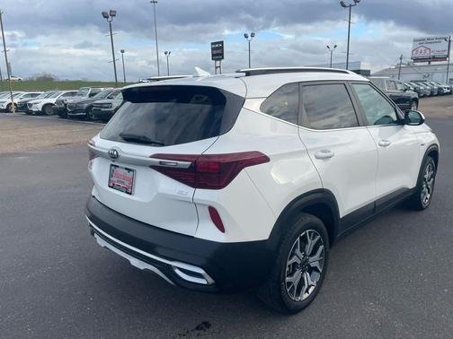 2021 Kia Seltos EX