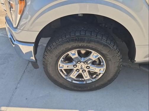 Iconic Silver Metallic 2022 Ford F-150 XLT