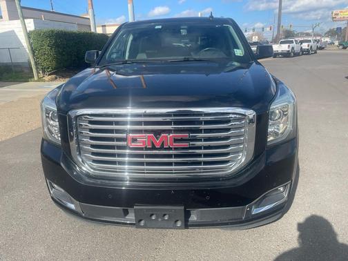 2020 GMC Yukon SLT