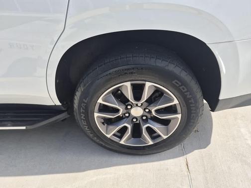 Summit White 2021 Chevrolet Tahoe LT