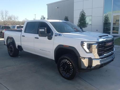 2024 GMC Sierra 2500 Pro