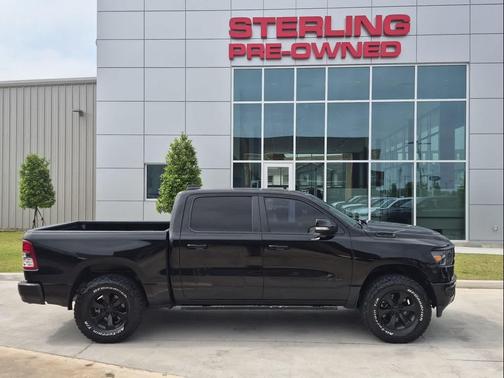 Diamond Black Crystal Pearlcoat 2020 RAM 1500 Big Horn/Lone Star