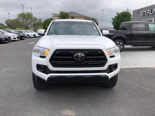 2018 Toyota Tacoma SR5