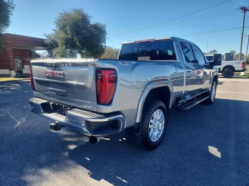 2024 GMC Sierra 2500 SLT