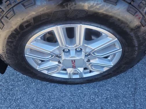 2024 GMC Sierra 2500 SLT