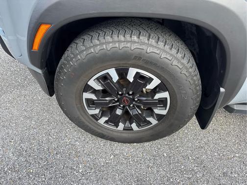 2023 Nissan Frontier PRO-X