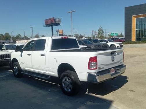 2024 RAM 2500 Big Horn 4x4 Crew Cab 64 Box