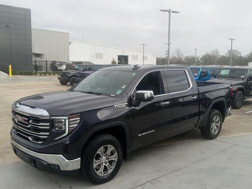2022 GMC Sierra 1500 SLT