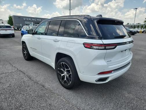 2024 Jeep Grand Cherokee Summit