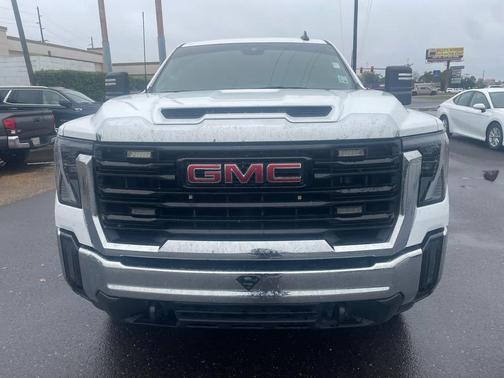 2024 GMC Sierra 2500 Pro
