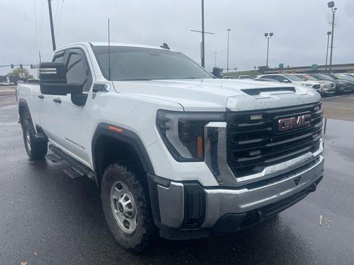 2024 GMC Sierra 2500 Pro
