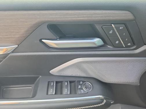 Sterling Metallic 2025 GMC Acadia Denali