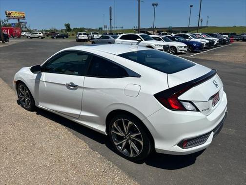 2019 Honda Civic Touring