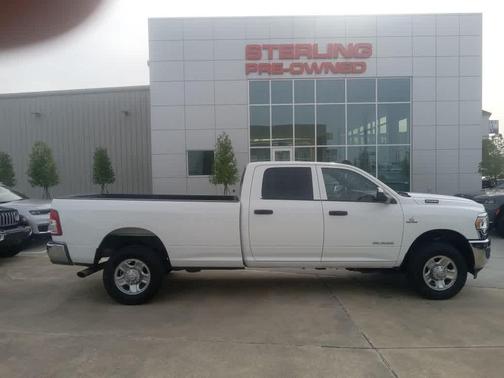 2022 RAM 2500 Tradesman 4x4 Crew Cab 8 Box