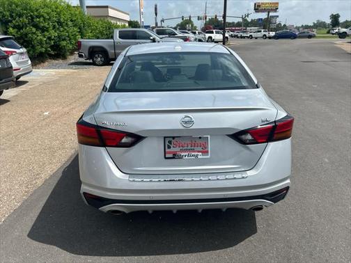 2022 Nissan Altima 2.5 SL